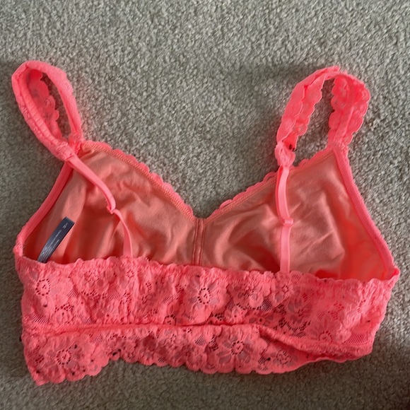 Aerie Bralette - Picture 2 of 4